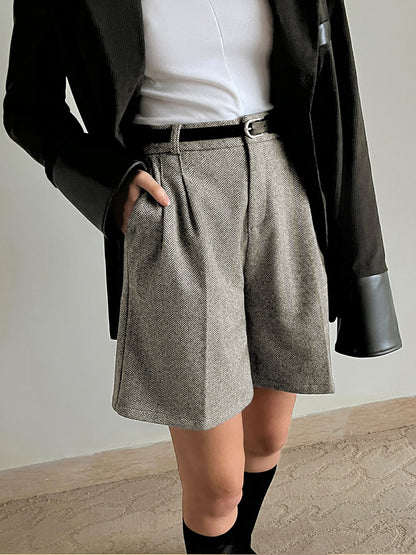 Chevron Tweed Kemerli Diz Şortu